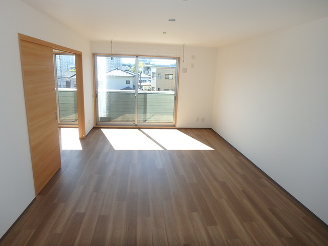 居室・リビング　日当たり良好