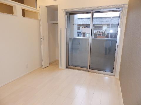 居室・リビング　反転タイプのお部屋（イメージ）