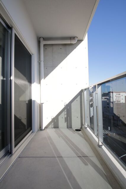 バルコニー　※別室の参考写真の為、現況優先です。