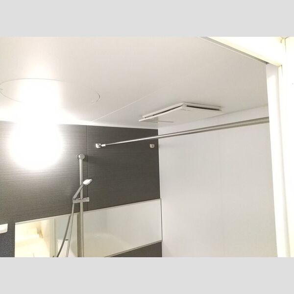 バス・シャワールーム　浴室乾燥機