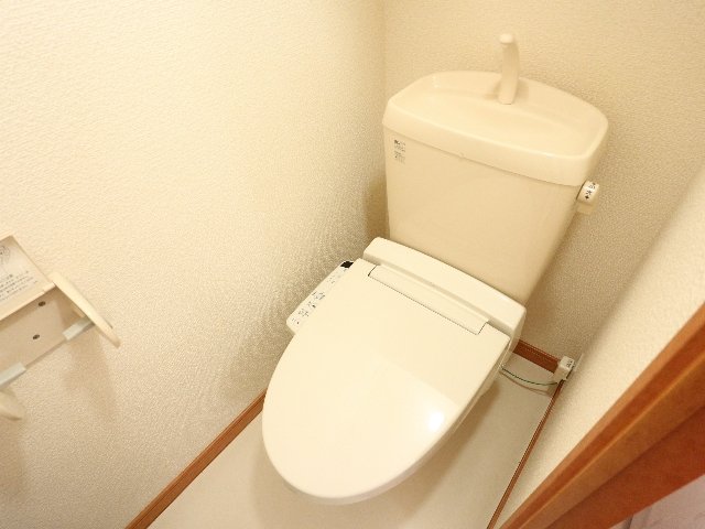 トイレ　シンプルで使いやすいトイレです