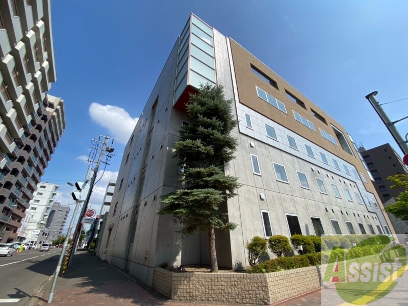 病院　社会医療法人秀眸会大塚眼科病院（病院）まで614m