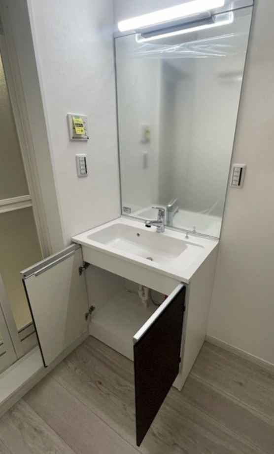 洗面設備　ハーミットクラブハウスGrulla＊同タイプ参照