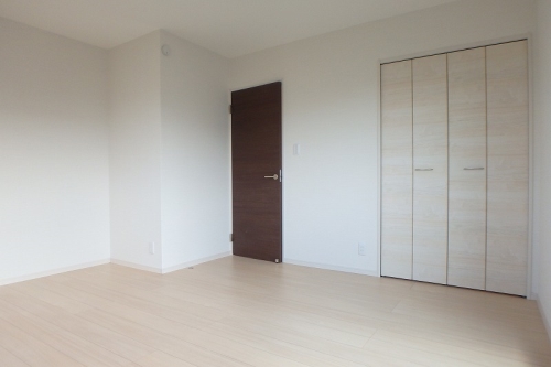 その他部屋・スペース　１号室の１部屋のみ窓シャッター付き！