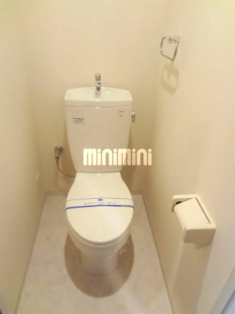 トイレ　写真は２号室タイプです