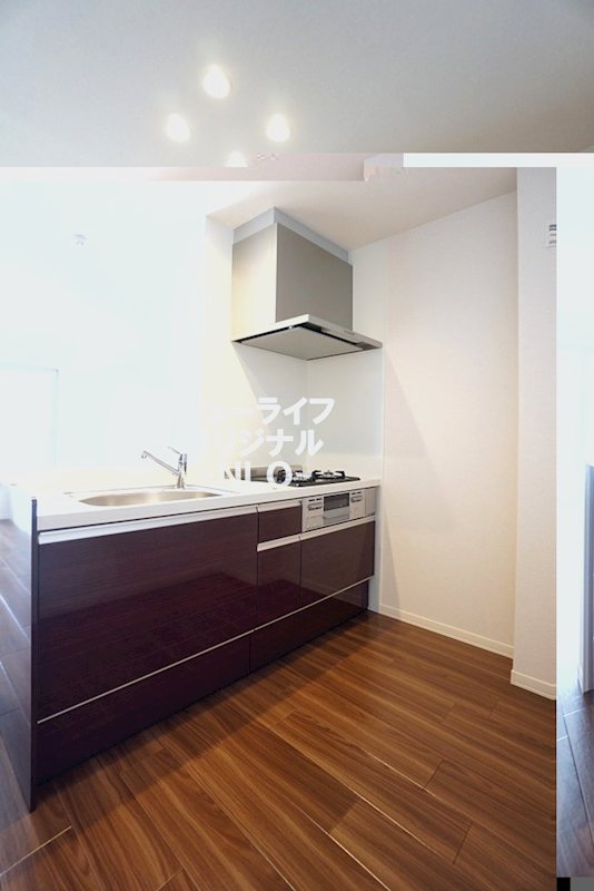 キッチン　幅広いレシピを楽しめるグリル付き3口コンロのキッチン☆