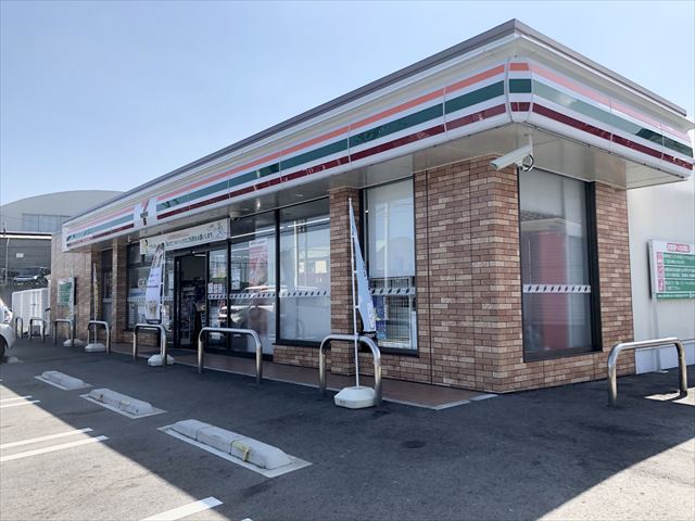 コンビニ　セブン－イレブン阪南箱作店（コンビニ）まで564m