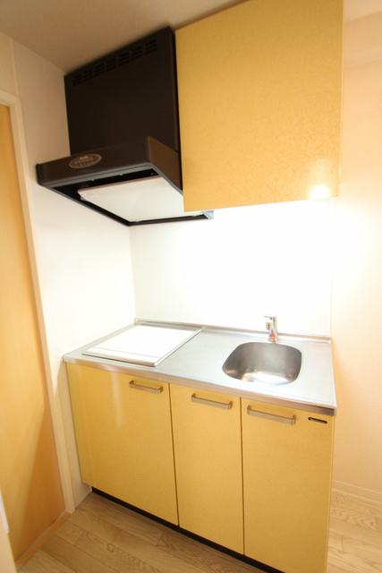 キッチン　※別室の参考写真です。