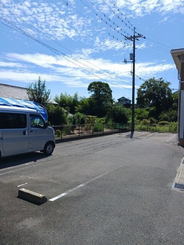 駐車場　駐車場があります