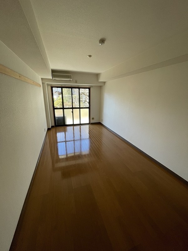 居室・リビング　別室参照