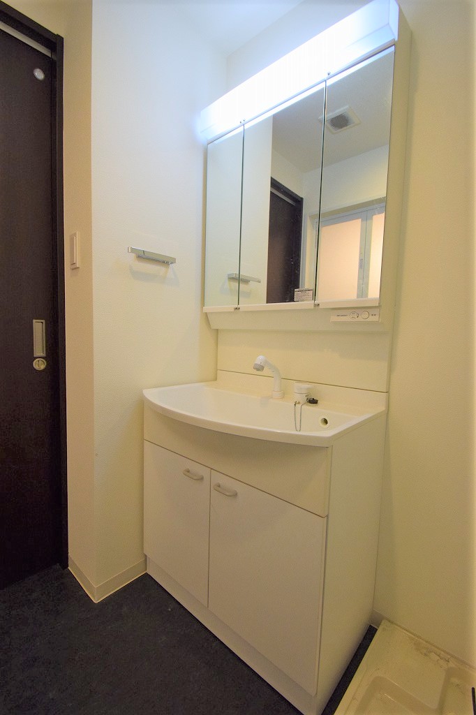 洗面設備　水周りもキレイです