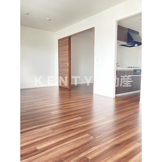 居室・リビング　使いやすい居間です