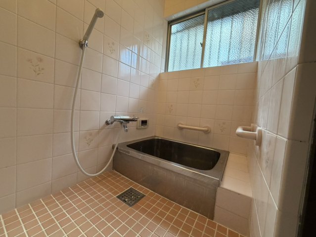 バス・シャワールーム　日々の暮らしに欠かせないお風呂です