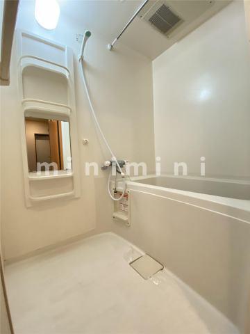 バス・シャワールーム　※写真は別号室のものも含むため現況優先とさせて頂きます。