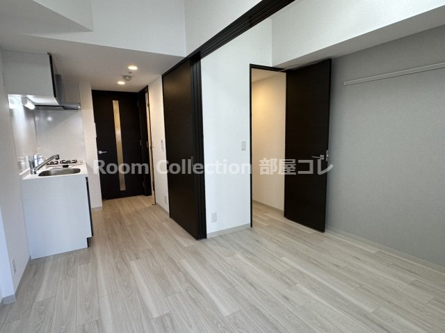 居室・リビング　同シリーズイメージ写真 反転色違い 現況と異なる場合現況優先