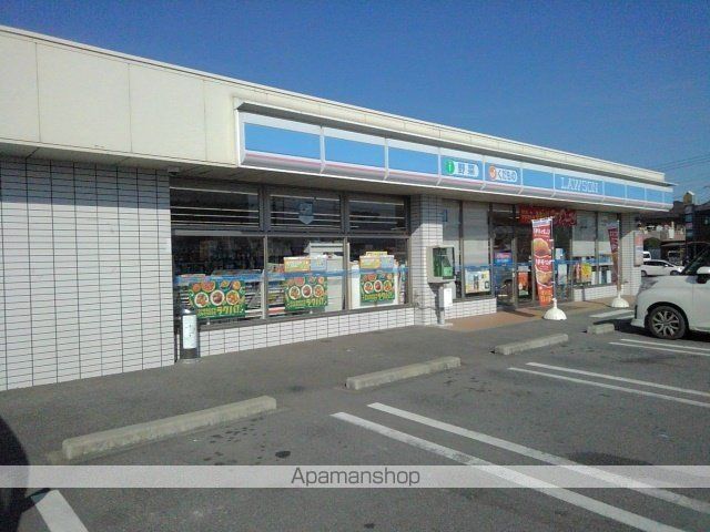コンビニ　ローソン　南アルプス三郡店（コンビニ）まで700m
