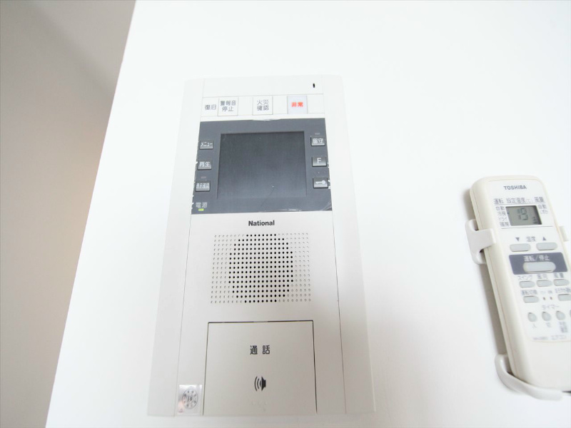 セキュリティ　セキュリティ　TVモニター付インターホン