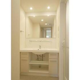 洗面設備　別部屋参照写真