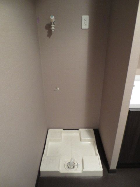 その他設備　洗濯機置場