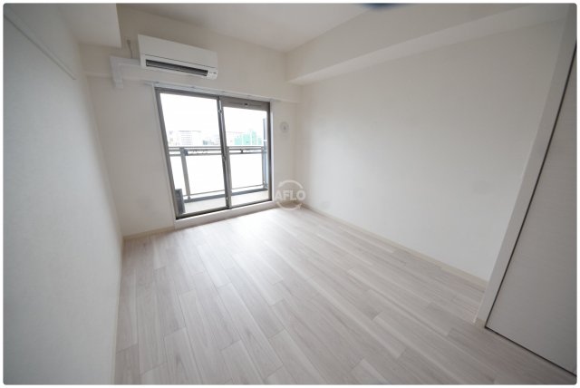 居室・リビング　ファステートNAMBA華月　リビング