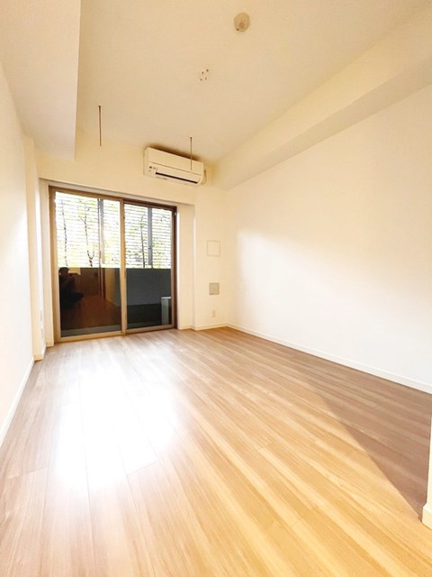 居室・リビング　別部屋同仕様タイプ