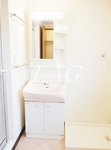 洗面設備　洗面台です。