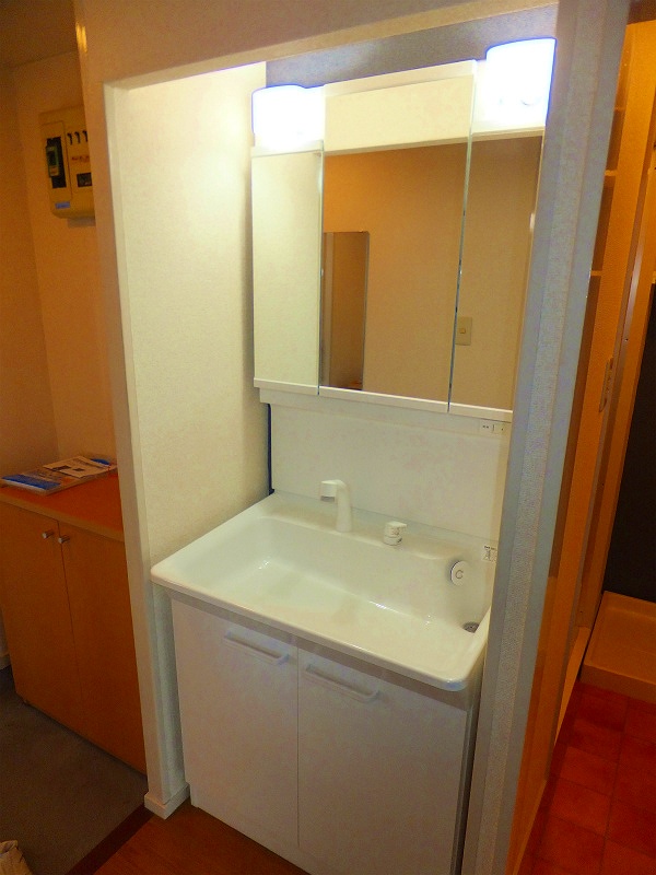 洗面設備　独立洗面台