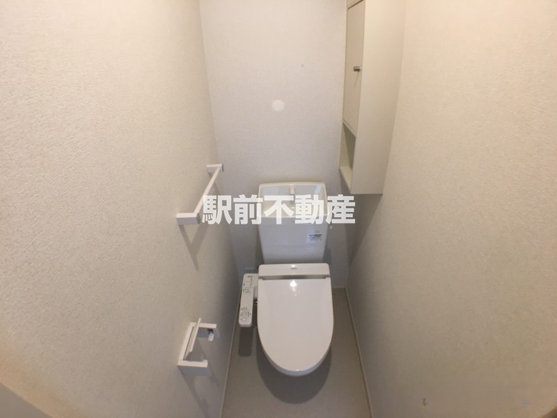 トイレ　■室内イメージ※反転■