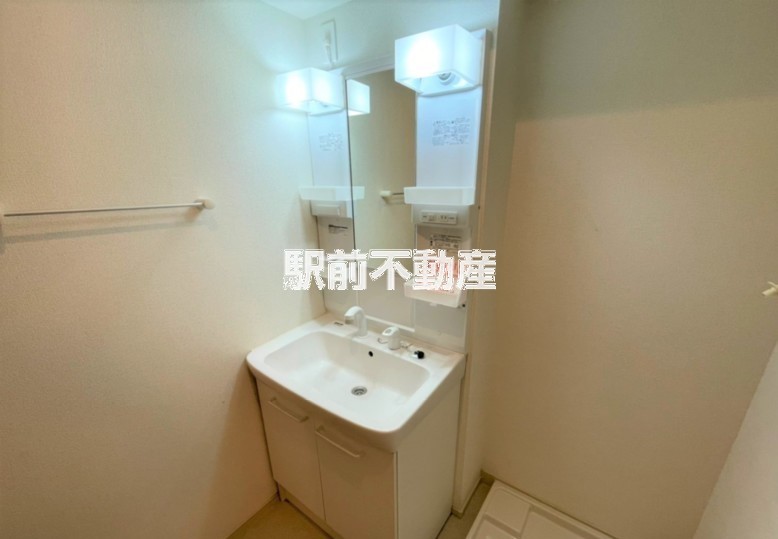 洗面設備　■室内イメージ※反転■