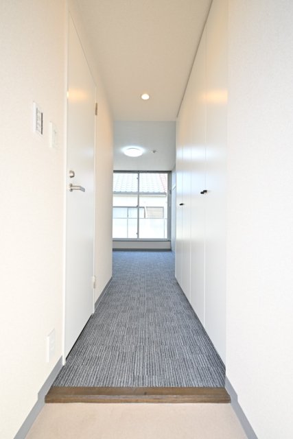 玄関　明るい玄関です