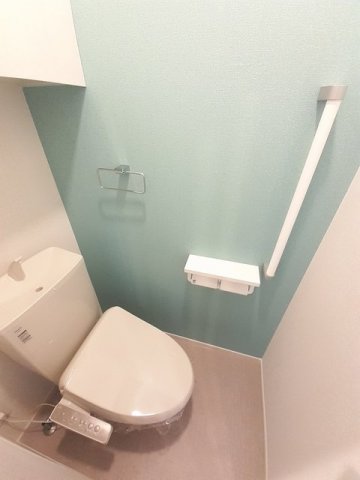 トイレ　シンプルで使いやすいトイレです