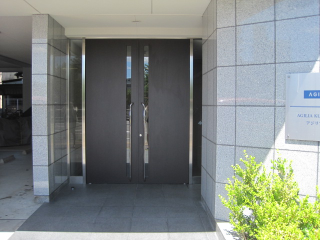 エントランス　ブルームライフ黒川