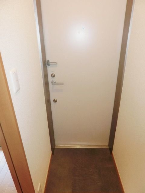 玄関　玄関はこちらです