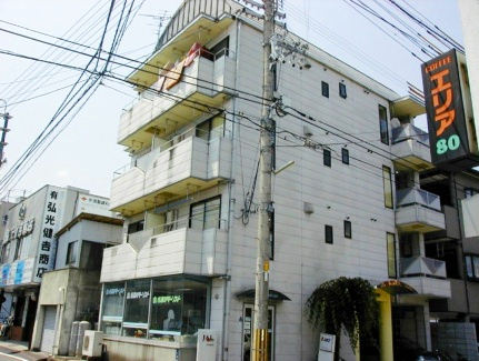 建物外観　現況と異なる部分は現況を優先いたします。