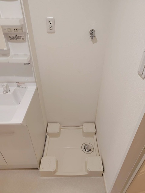 その他　洗濯機置き場