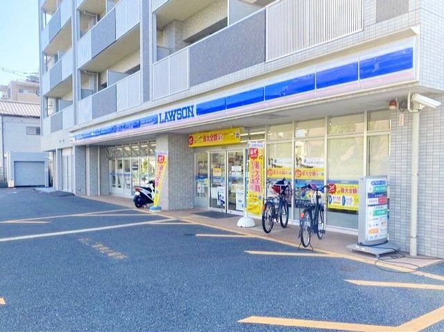 コンビニ　ローソン戸田上戸田店（コンビニ）まで190m