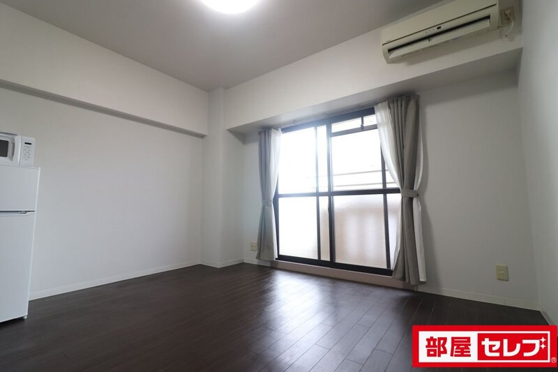 居室・リビング　他号室の写真を参照