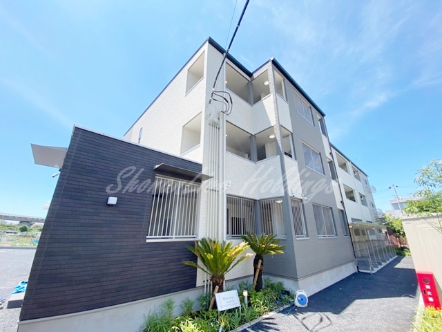 建物外観　おしゃれな外観です♪