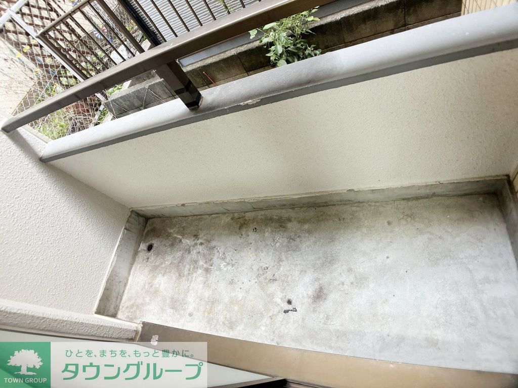 バルコニー　バルコニー