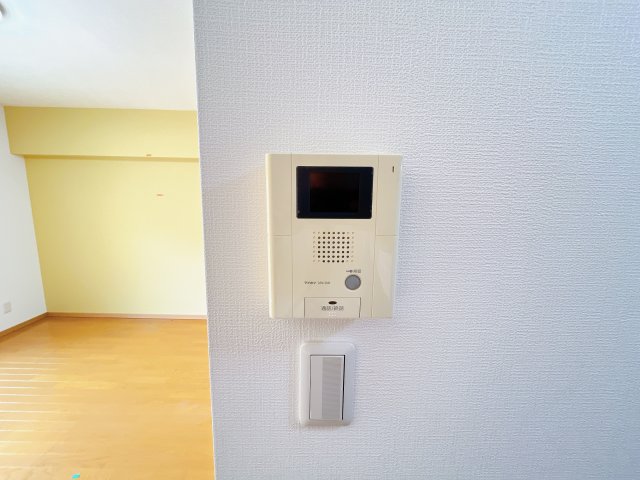 セキュリティ　別部屋反転間取りのお写真となります。