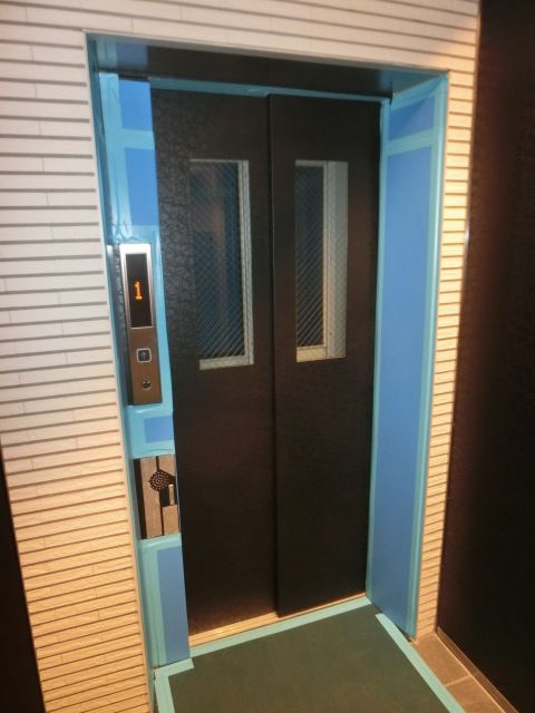 その他　エレベーター付きで高層階もらくらくですね