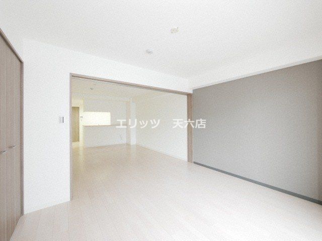 居室・リビング　収納