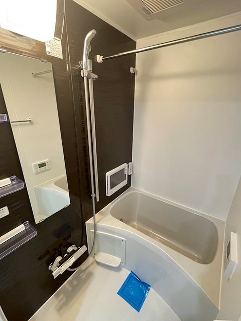 バス・シャワールーム　バスルーム