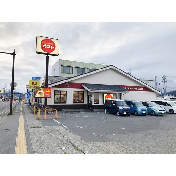 飲食店　ガスト長野稲里店（飲食店）まで501m