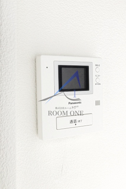 セキュリティ　モニター付きインターホンです。