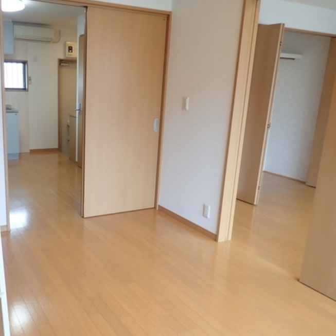 居室・リビング　※別部屋の参考写真です