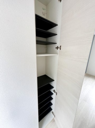 玄関　大容量のシューズボックス♪