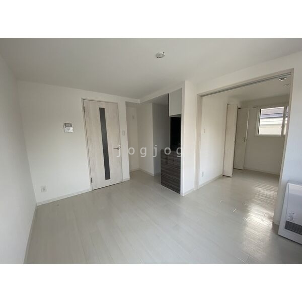 居室・リビング　同号室タイプ写真