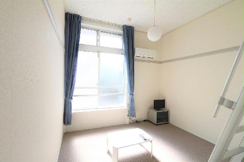 居室・リビング　当社人気のロフトタイプ！開放的なお部屋が好きな人へ