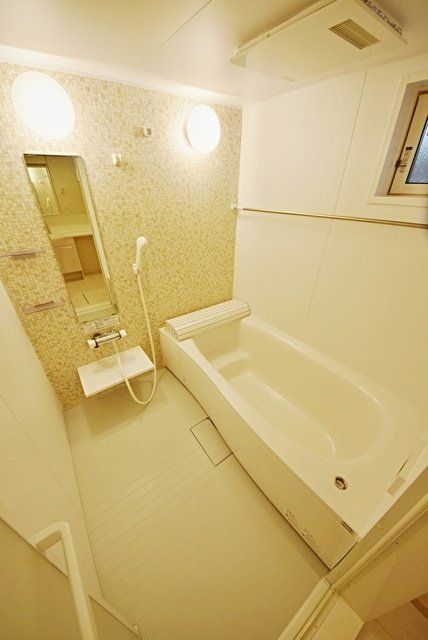 バス・シャワールーム　洗面